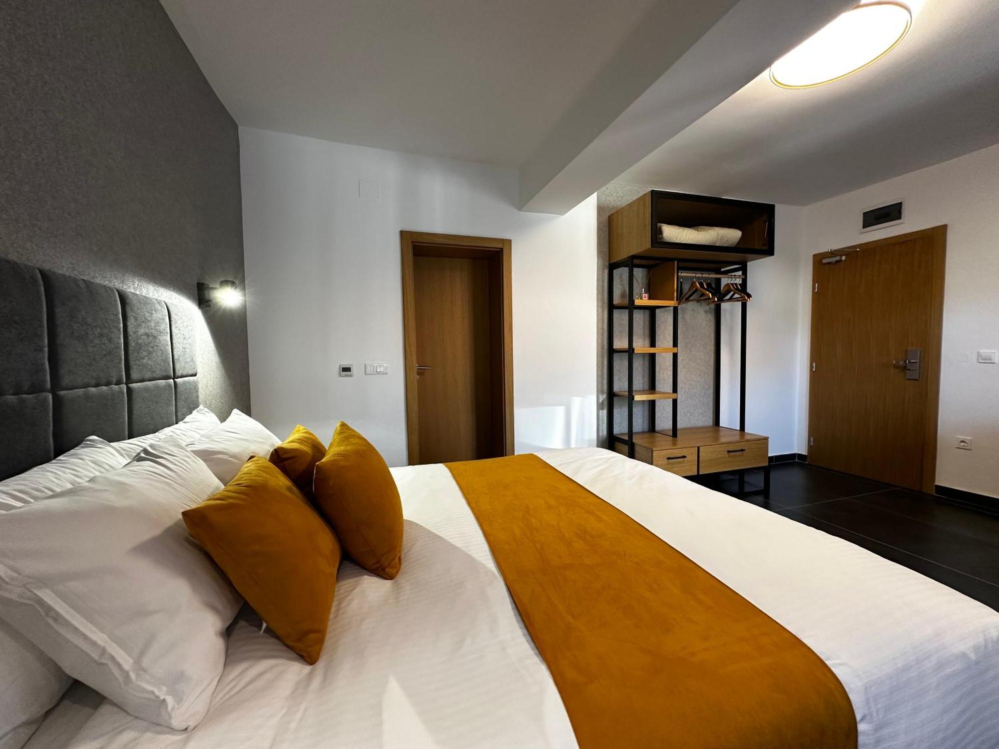 אוהריד La Vista Luxury Villa מראה חיצוני תמונה
